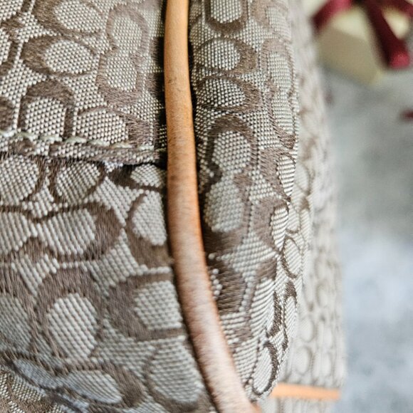 Coach Signature Hudson Commuter Messenger Bag - GUC Tan/Brown - Picture 10 of 11